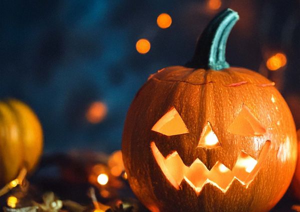 Geschnitzter Kürbis